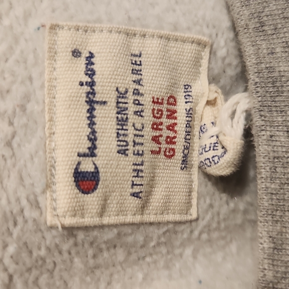 Champion grey sweetshirt large - Picture 2 of 2